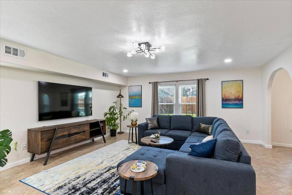 Lucky House - Tranquility In The Middle Of Houston - Tv In Every Room - 300 M2 Экстерьер фото